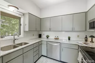 7374 N Shore Dr, South Haven, MI 49090 - Photo 9