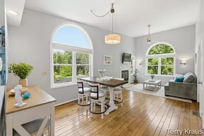 7374 N Shore Drive #17, South Haven, MI 49090 - Photo 5