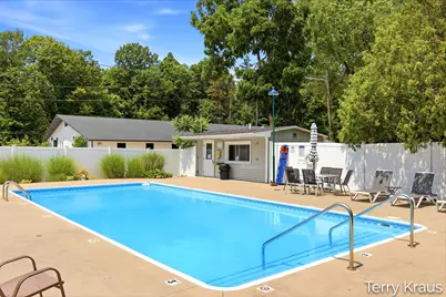 7374 N Shore Drive #17, South Haven, MI 49090 - Photo 17