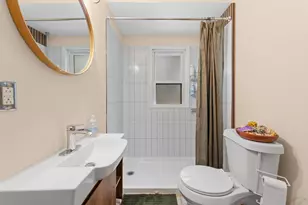 3894 Jennings Dr, Troy, MI 48083 - Photo 19