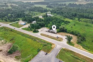 20221 US-10, Reed City, MI 49677 - Photo 5