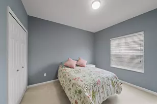 228 W Oakbrook Dr, Ann Arbor, MI 48103 - Photo 23