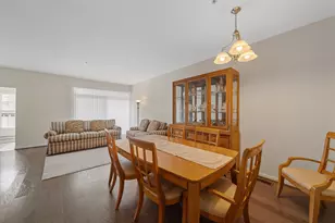 228 W Oakbrook Dr, Ann Arbor, MI 48103 - Photo 11