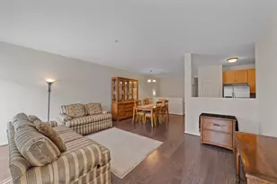 228 W Oakbrook Dr, Ann Arbor, MI 48103 - Photo 9