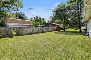 420 Fisher St, Berrien Springs, MI 49103 - Photo 7