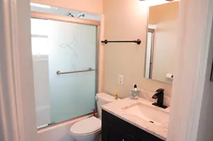 1322 Desiax Ave, Bloomfield Hills, MI 48302 - Photo 5