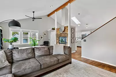 1329 Dewberry Court NE, Grand Rapids, MI 49505 - Photo 9