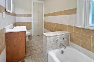 368 Garfield Ave, Battle Creek, MI 49017 - Photo 17
