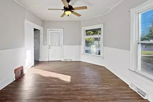 368 Garfield Ave, Battle Creek, MI 49017 - Photo 5