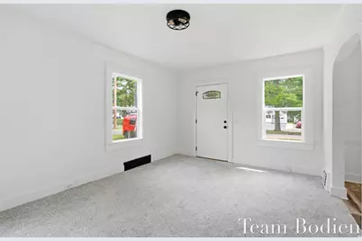 627 Pinehurst Boulevard, Kalamazoo, MI 49006 - Photo 11