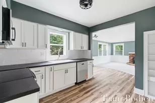 627 Pinehurst Blvd, Kalamazoo, MI 49006 - Photo 15