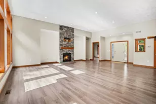395 S Wattles Rd, Battle Creek, MI 49014 - Photo 5