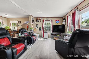 4572 Toronto Ave SW, Wyoming, MI 49519 - Photo 11