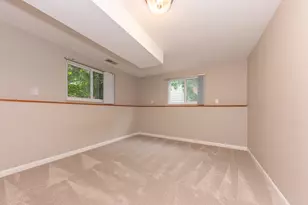 940 Lennox St, Ann Arbor, MI 48103 - Photo 25
