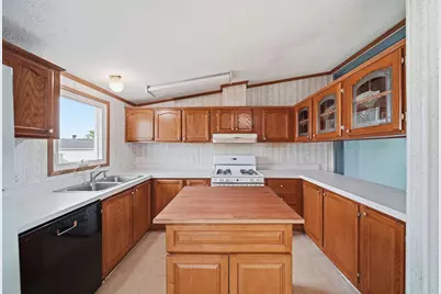 290 Medina River Court, Adrian, MI 49221 - Photo 7