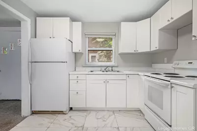 224-226 Maple Street, Parchment, MI 49004 - Photo 19
