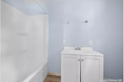224-226 Maple Street, Parchment, MI 49004 - Photo 11