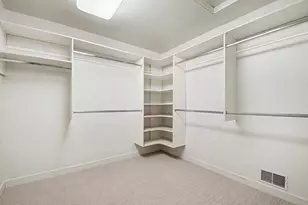 5526 Alhambra Dr SE, Grand Rapids, MI 49546 - Photo 23