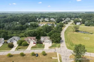 3127 Royal Hannah Dr NE, Rockford, MI 49341 - Photo 55