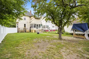 574 Woodland St, Detroit, MI 48202 - Photo 21