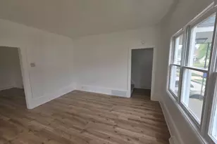 718 Ramsdell St, Manistee, MI 49660 - Photo 19