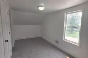 718 Ramsdell St, Manistee, MI 49660 - Photo 25
