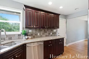 3706 Navaho St SW, Grandville, MI 49418 - Photo 11