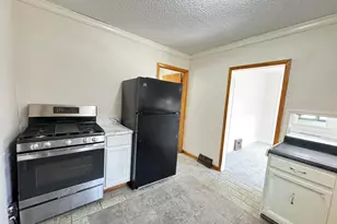 178 Lathrop Ave, Battle Creek, MI 49014 - Photo 9