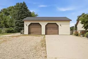 6113 E Musgrove Hwy, Sunfield, MI 48890 - Photo 9