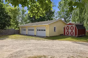 506 N Lincoln Ave, Lakeview, MI 48850 - Photo 43