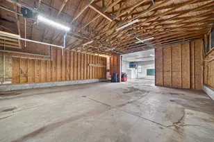 3065 Black Creek Rd, Muskegon, MI 49444 - Photo 19