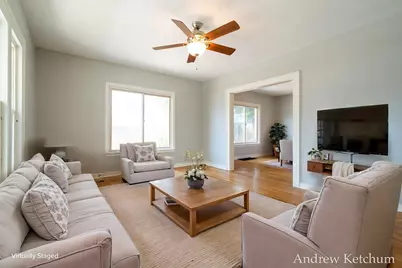 2402 Lamar Avenue SW, Wyoming, MI 49519 - Photo 3