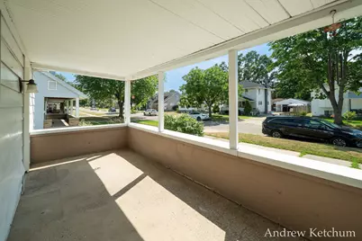 2402 Lamar Avenue SW, Wyoming, MI 49519 - Photo 15