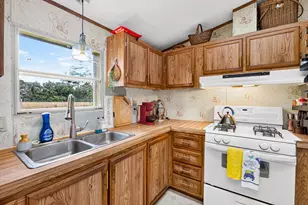 42956 6th Ave, Bloomingdale, MI 49026 - Photo 9