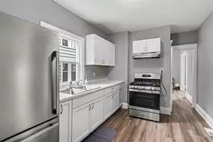 1117 Mills St, Kalamazoo, MI 49001 - Photo 3