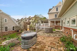 814 Livingston Ave NE, Grand Rapids, MI 49503 - Photo 51