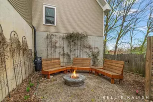 814 Livingston Ave NE, Grand Rapids, MI 49503 - Photo 65
