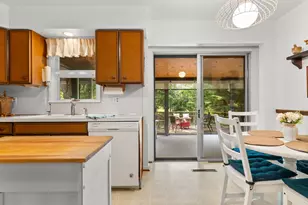 2627 Wayside Dr, Ann Arbor, MI 48103 - Photo 25