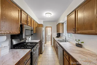 4437 Forest Park Drive SW, Wyoming, MI 49519 - Photo 11
