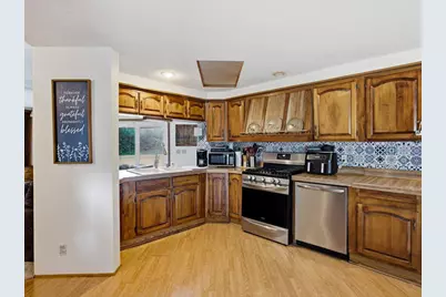 6940 Perry Road, Yale, MI 48097 - Photo 11