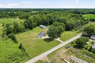 6940 Perry Rd, Yale, MI 48097 - Photo 31