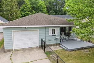 580 West St, Muskegon, MI 49442 - Photo 3