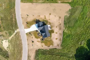 10756 Windward Ave SW, Byron Center, MI 49315 - Photo 59