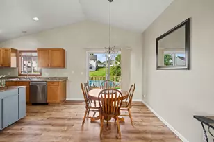 414 Voyager Dr, Wayland, MI 49348 - Photo 5
