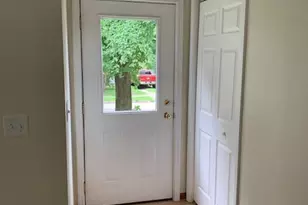 210 Dunlap St, Lansing, MI 48910 - Photo 9