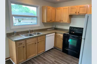210 Dunlap Street, Lansing, MI 48910 - Photo 11