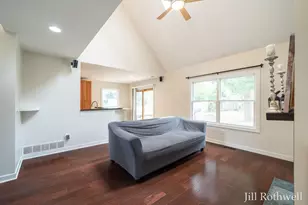 2228 Coit Ave NE, Grand Rapids, MI 49505 - Photo 7