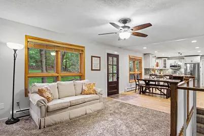 6069 Stout Creek Avenue NE, Belmont, MI 49306 - Photo 9