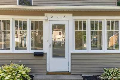 212 S Smith Street, Greenville, MI 48838 - Photo 5