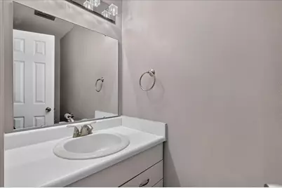 2437 Hampton Court SE, Grand Rapids, MI 49546 - Photo 15